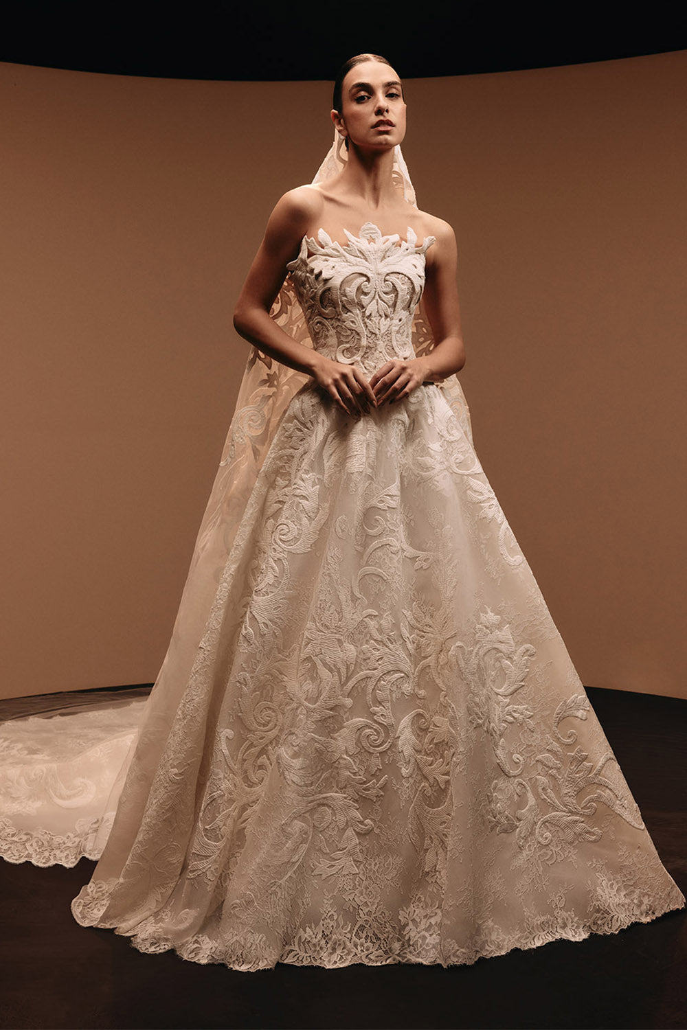 baroque lace wedding dress LUXURY ANTIQUE BAROQUE STYLE SATIN WEDDING DRESS WITH FLORAL LONG SLEEVES