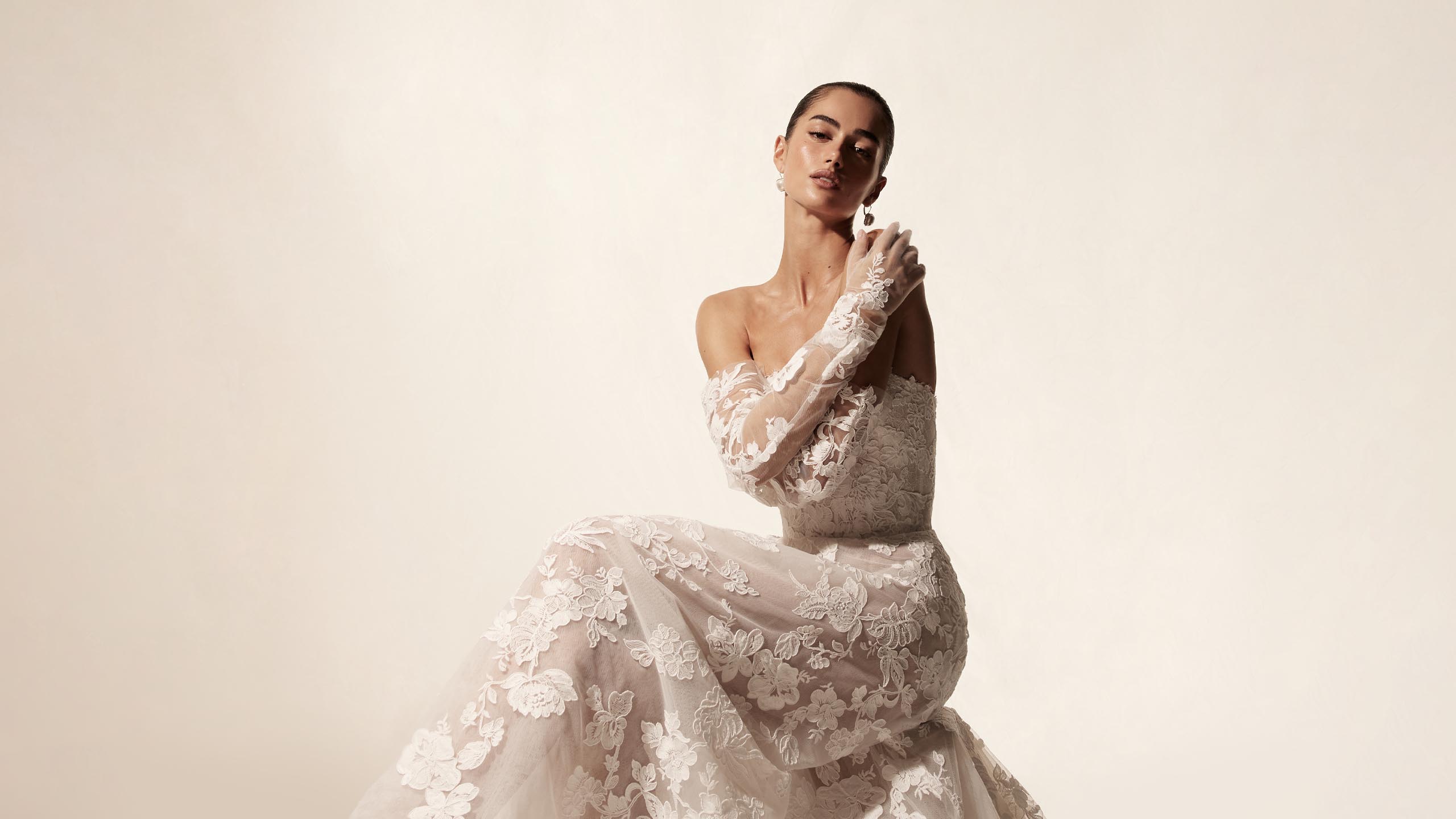 اجمل فساتين ماركات عالمية من اسبوزا