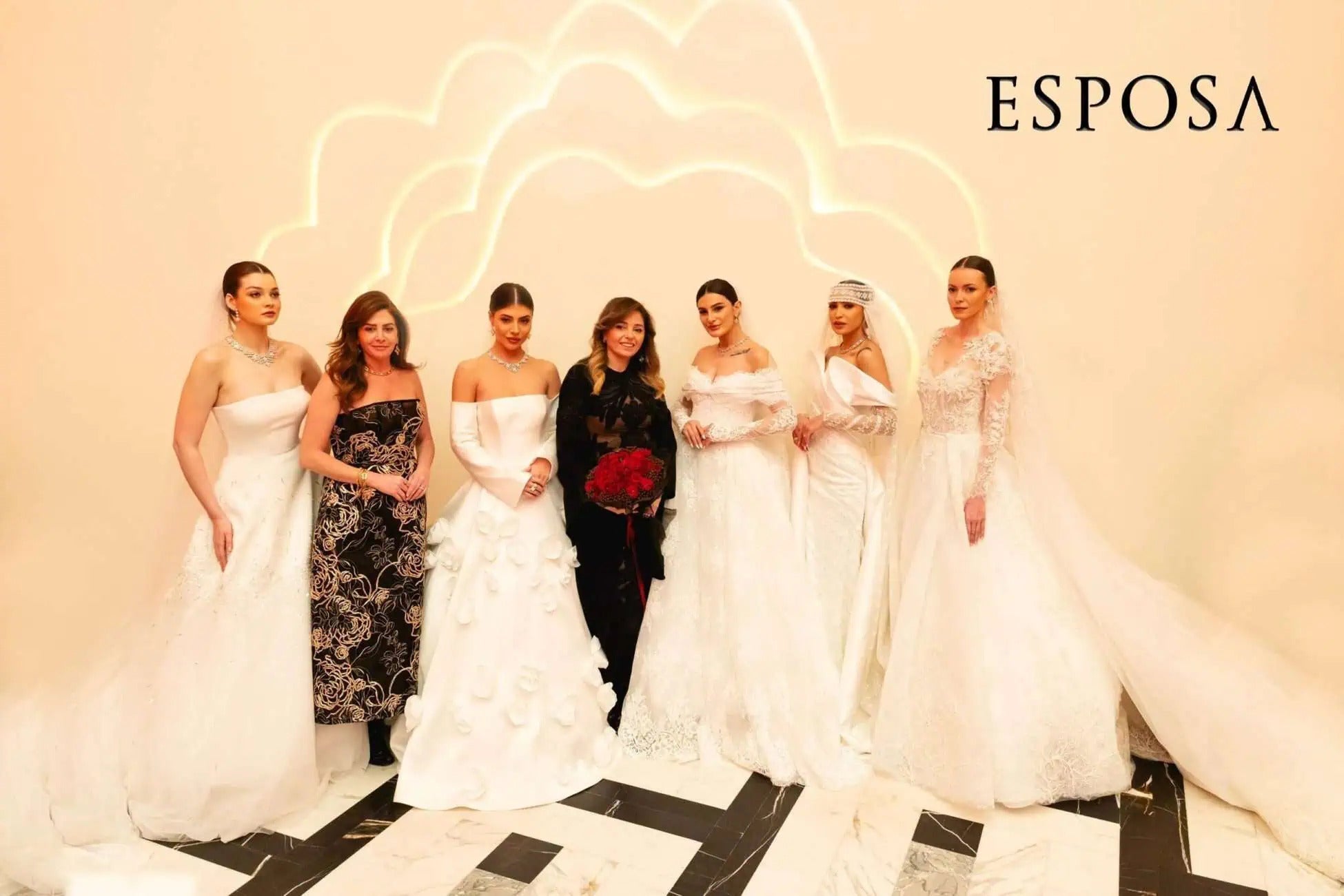 Esposa Weaving Love Stories in Riyadh