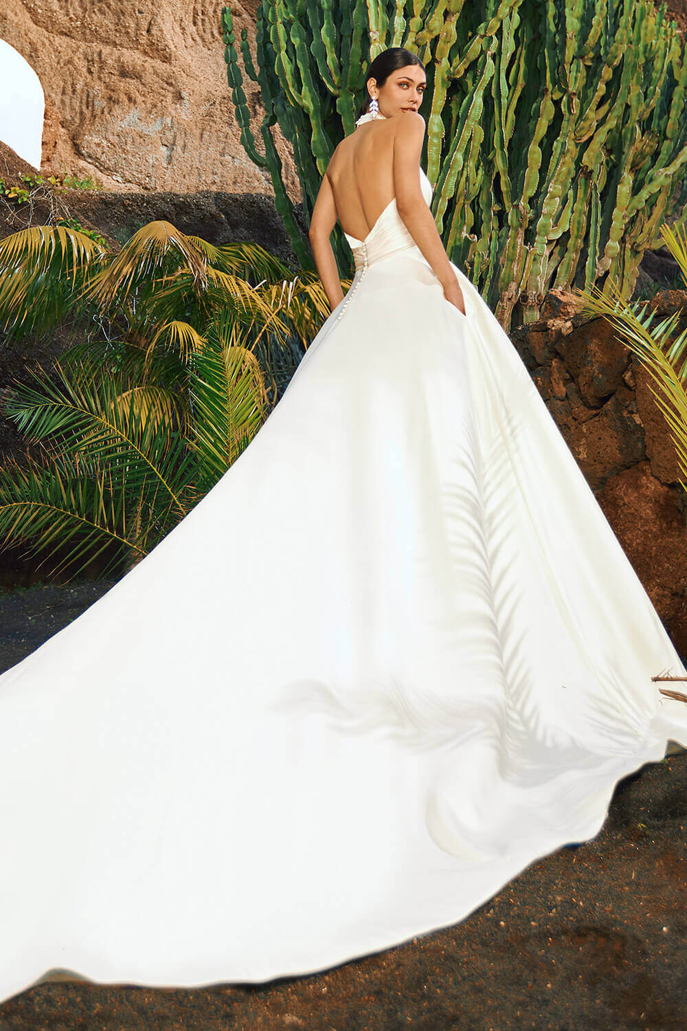 019Do | Pronovias | WeDo by Esposa