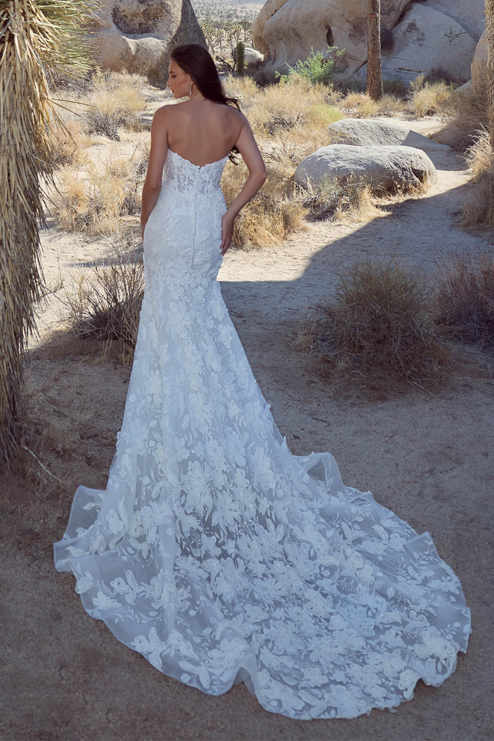 Calla Blanche, Sculpted Lace Mermaid Dress | Esposa
