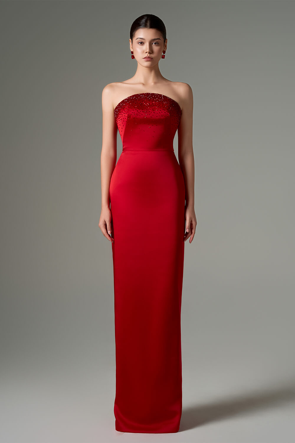 SV00951 | Sleek Column Gown | Esposa
