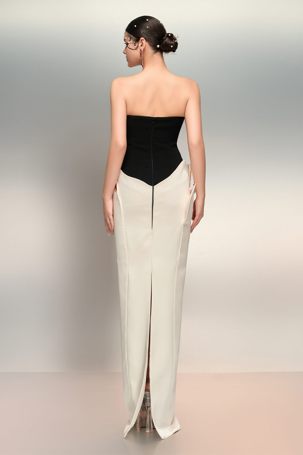 SV00968 | Modern Strapless Dress | Esposa
