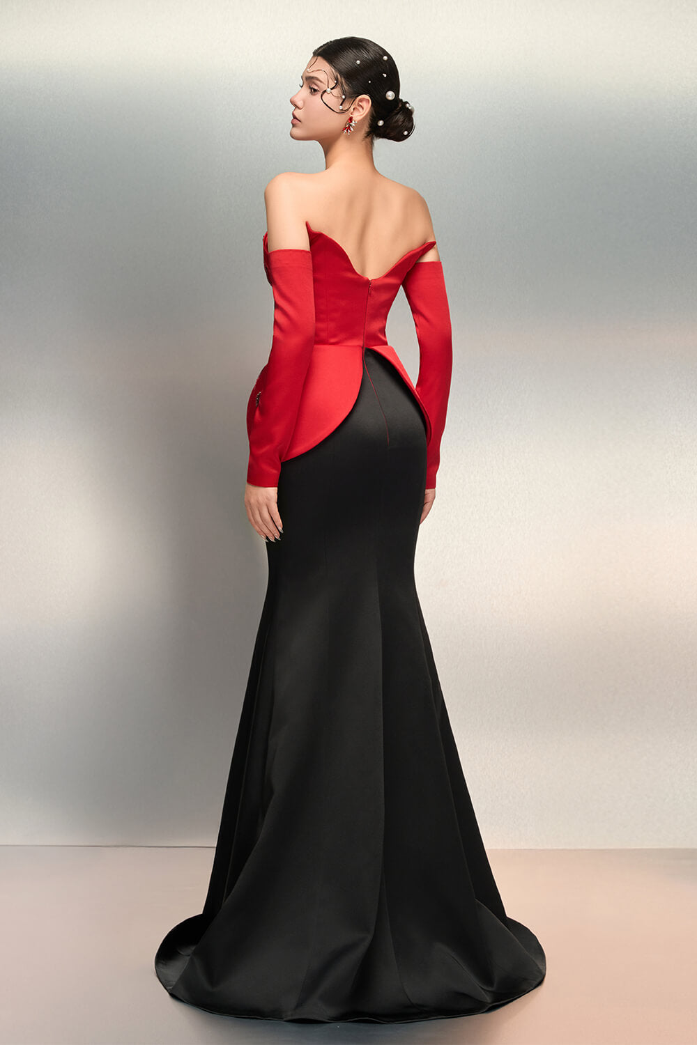 SV00969 | Unique Corset Gown | Esposa
