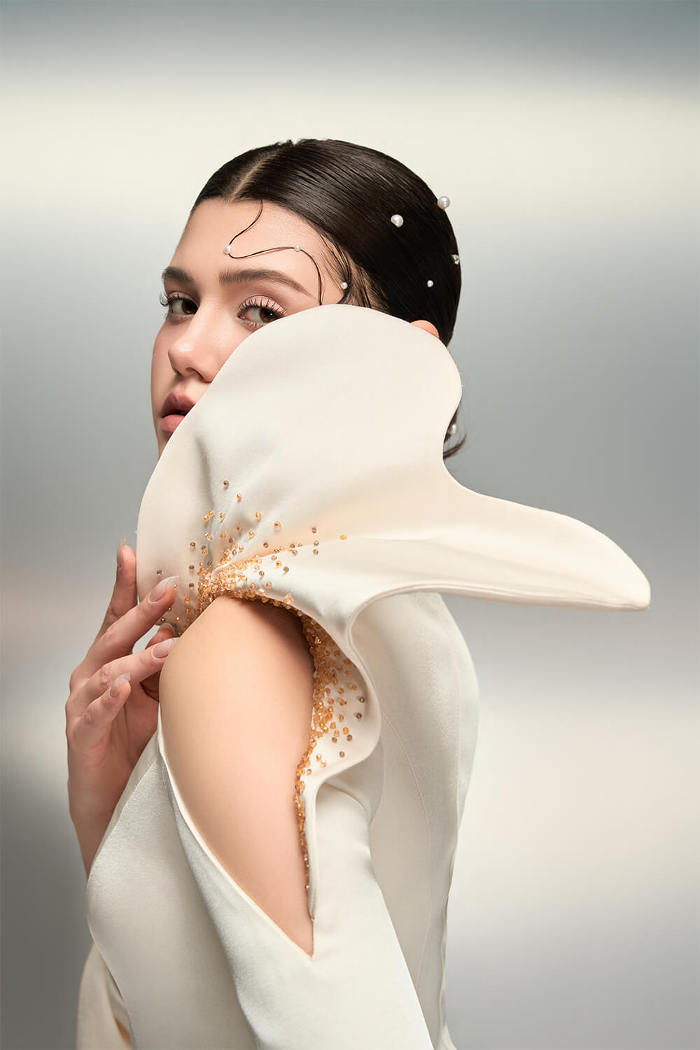 SV00981 | Unique Modern Dress | Esposa
