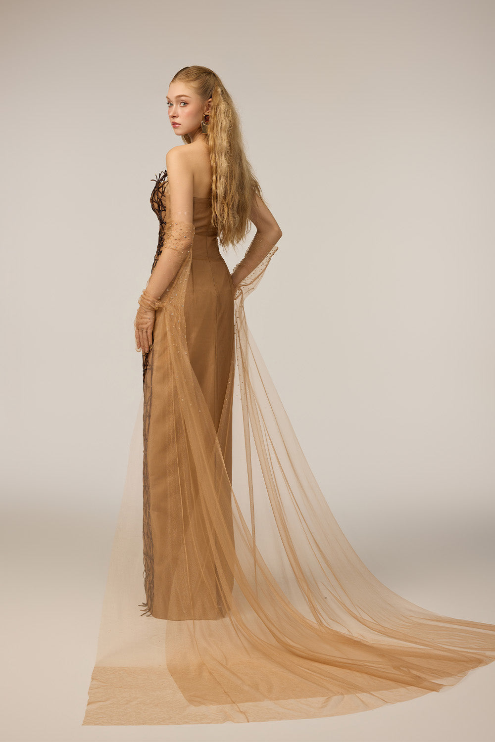 21SIX, Sculptural Evening Dress | Esposa