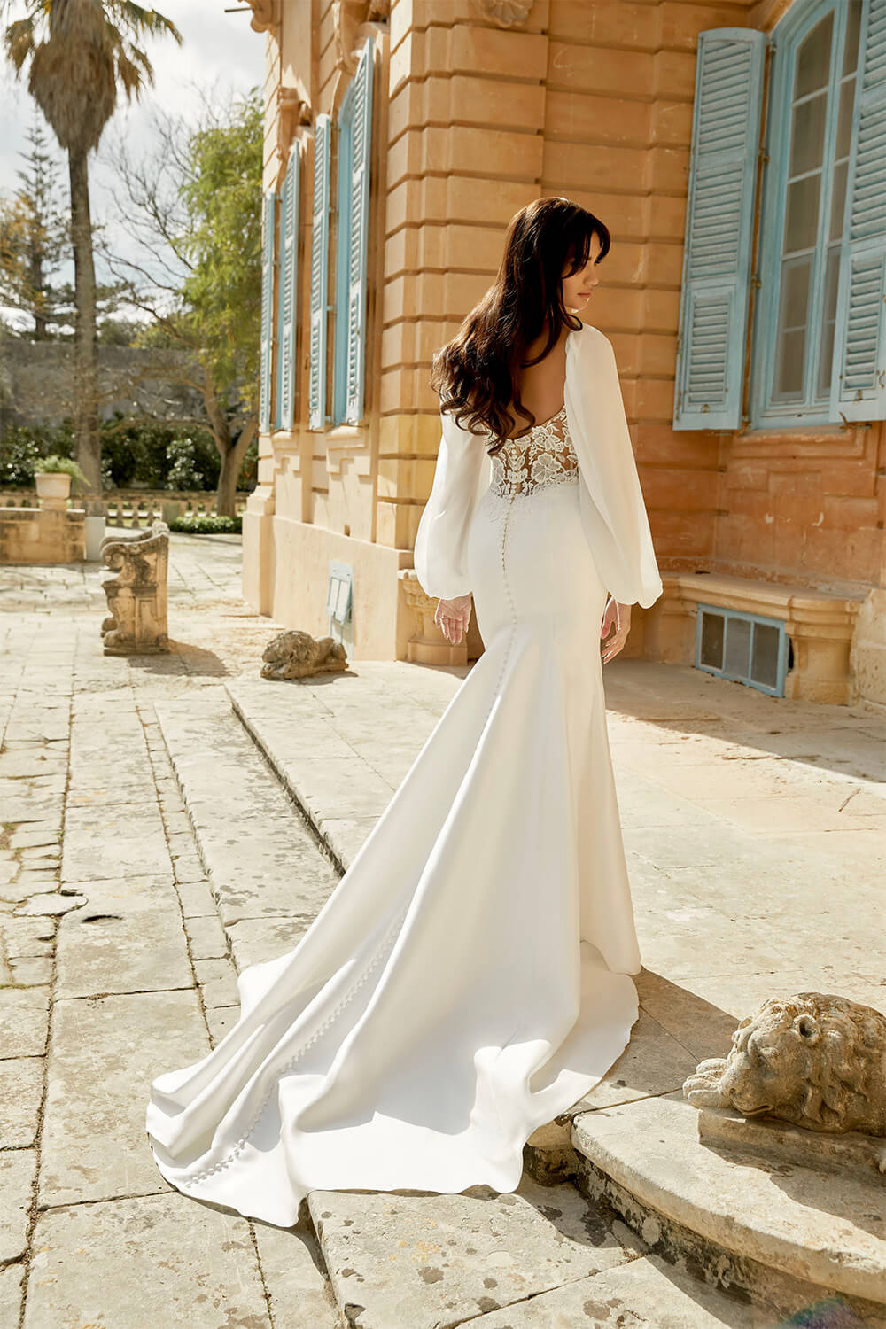 Justin Alexander, Classy Bridal Gown | Esposa