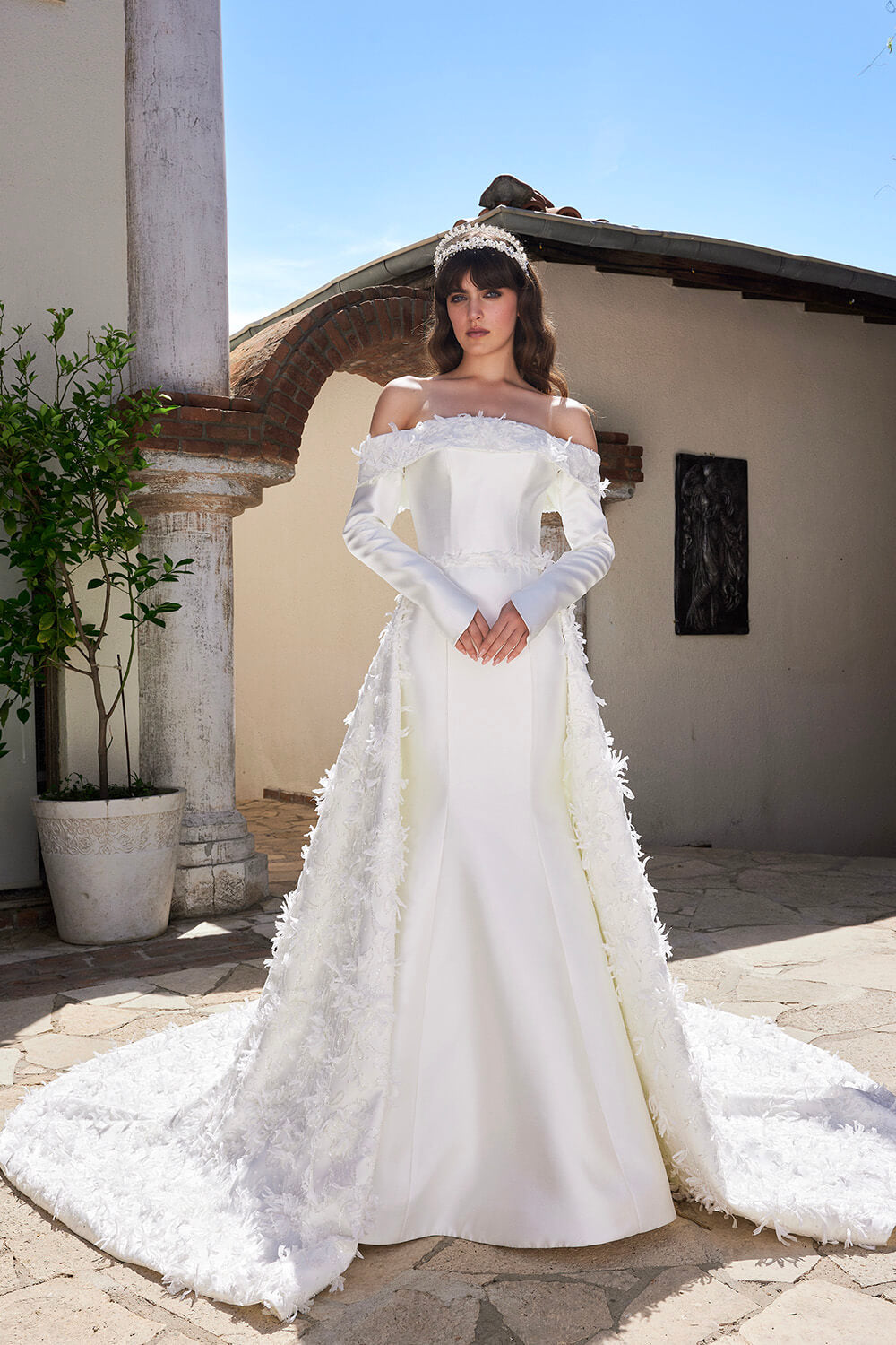 Nova Bella, Off Shoulder Bridal Gown | Esposa