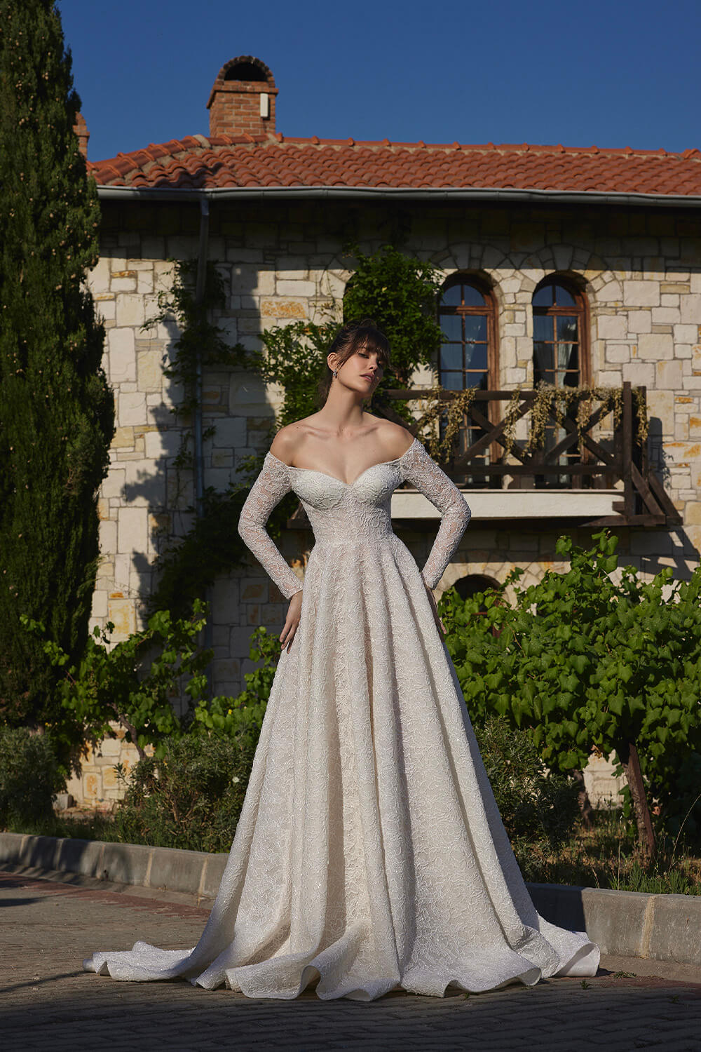 Nova Bella, Off Shoulder Lace Dress | Esposa