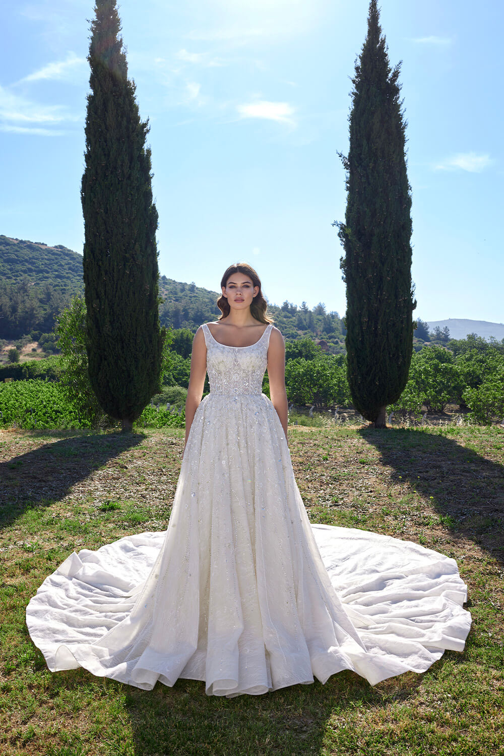 Nova Bella, Beaded Bridal Gown | Esposa
