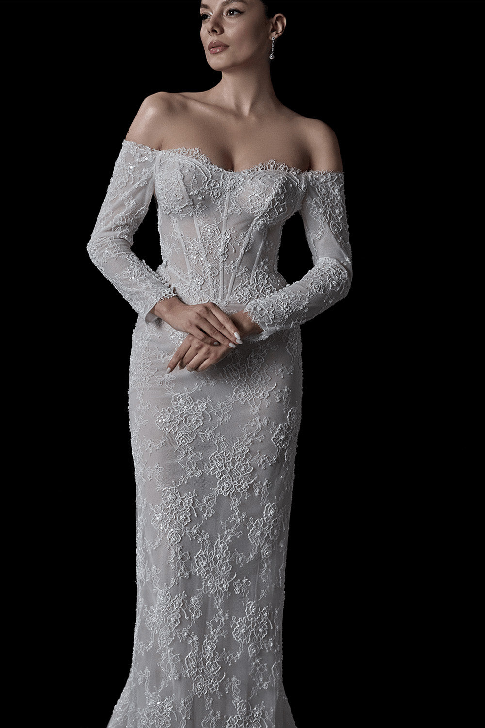 Nova Bella, Contemporary Straight Gown | Esposa