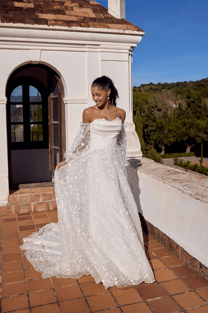 Justin Alexander, Enchanting Bridal Gown | Esposa