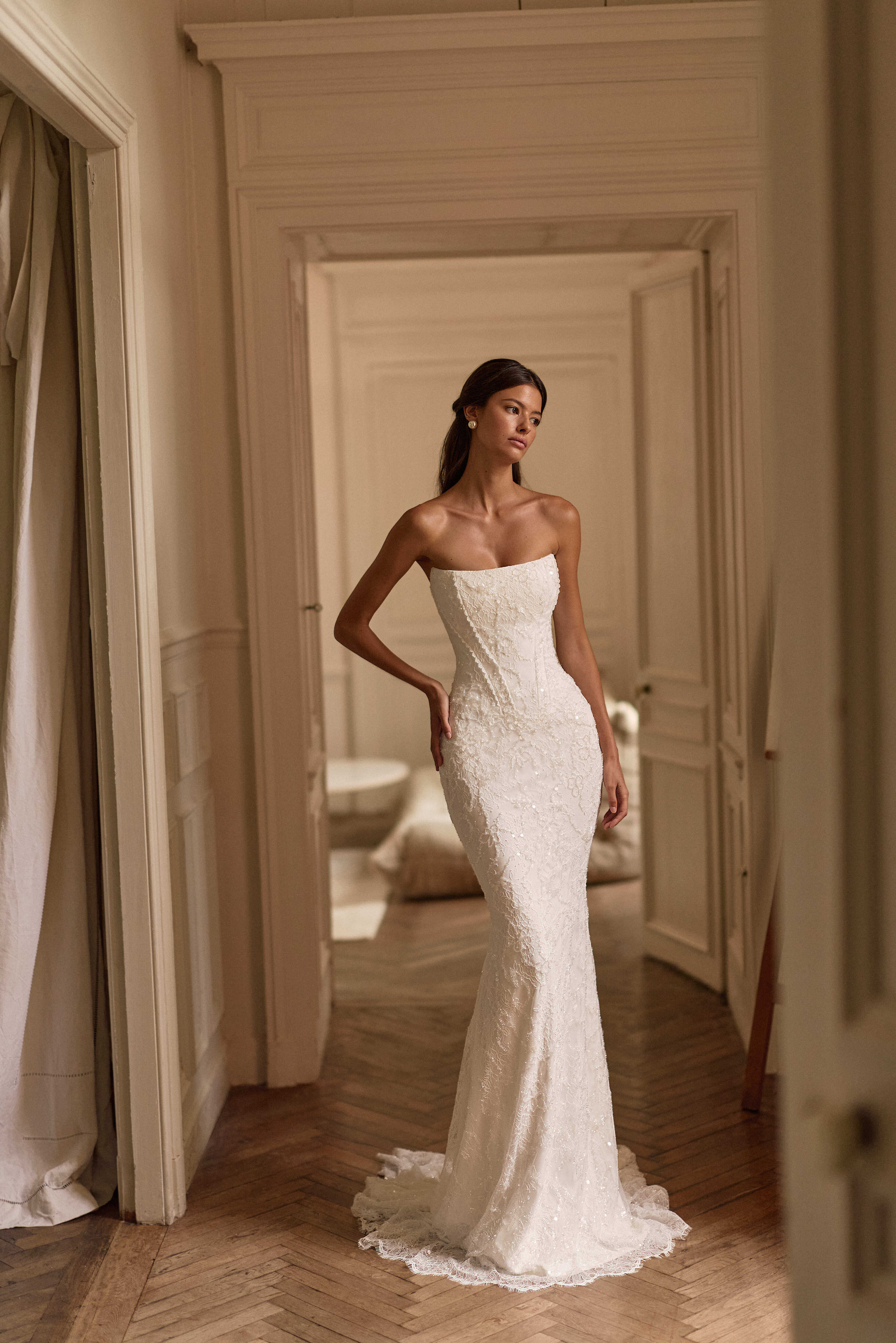 Milla Nova, Evolis, Mermaid Bridal Gown | Esposa