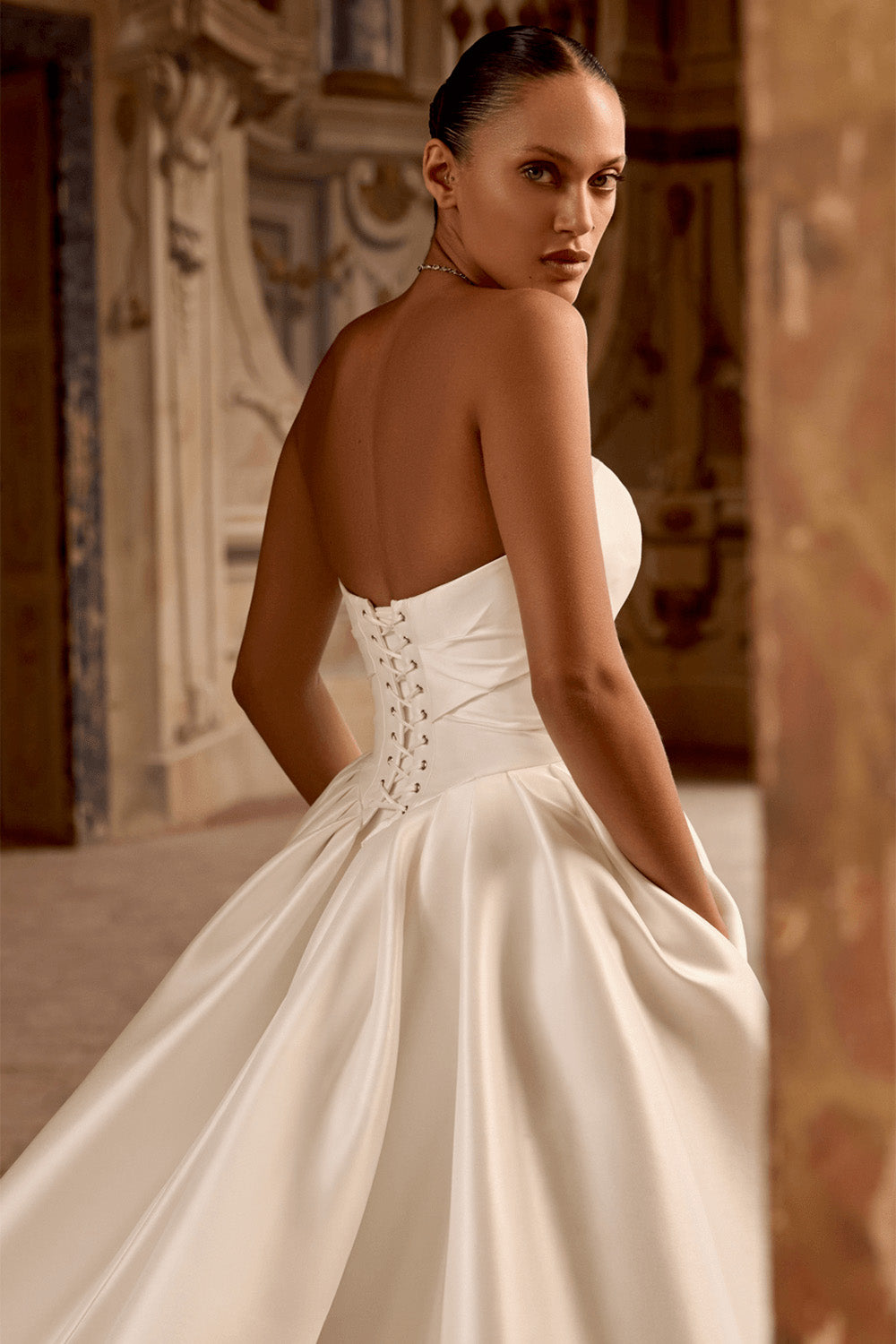 Justin Alexander, Off-shoulder Ball Gown | Esposa