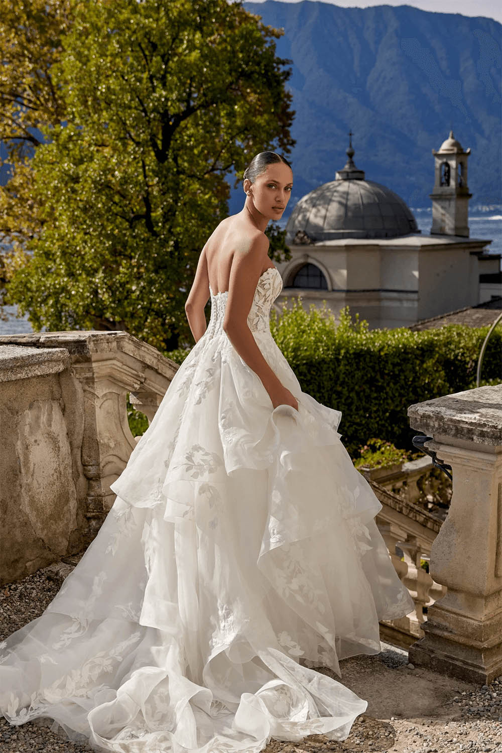 Justin Alexander, Voluminous ball gown | Esposa