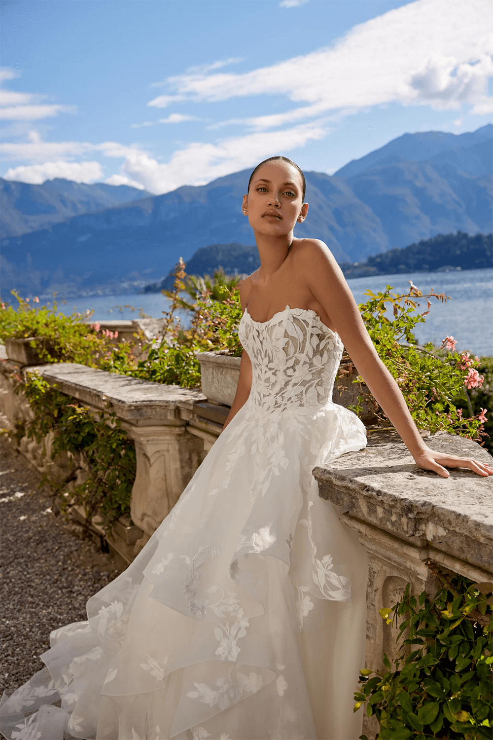 Justin Alexander, Voluminous ball gown | Esposa