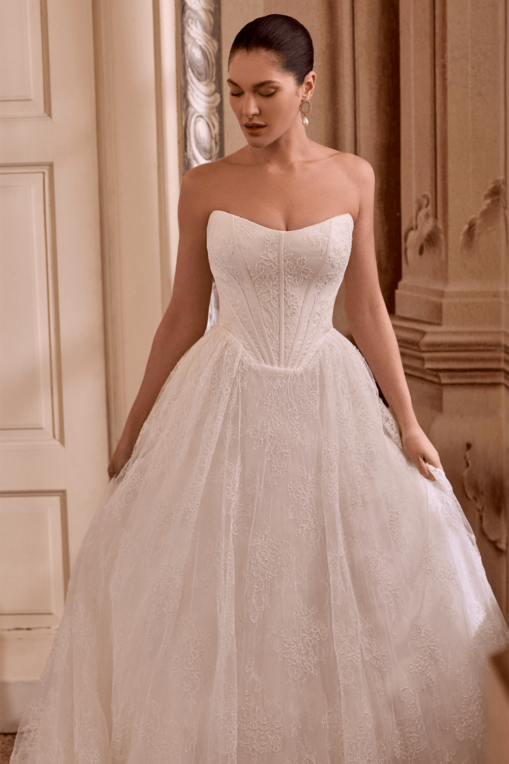 Justin Alexander, Ethereal Strapless Gown | Esposa