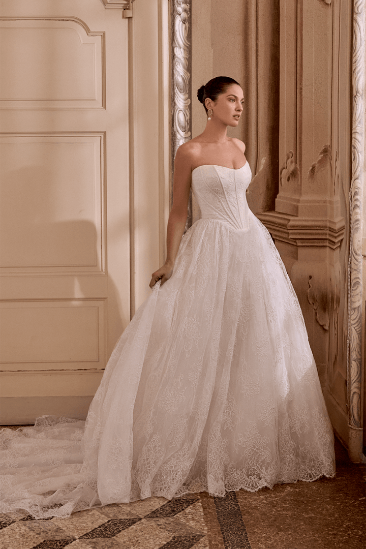 Justin Alexander, Ethereal Strapless Gown | Esposa