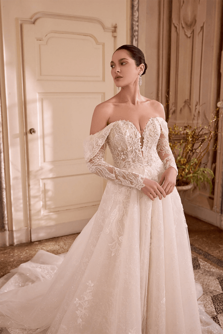 Justin Alexander, Enchanting A-line Gown | Esposa