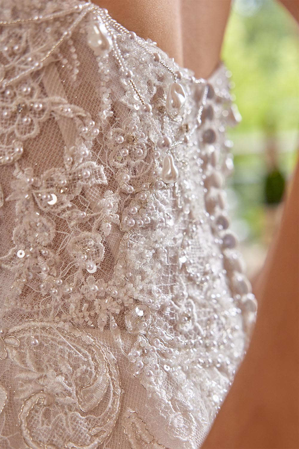 Justin Alexander, Embroidered Lace A-Line Bridal Gown | Esposa