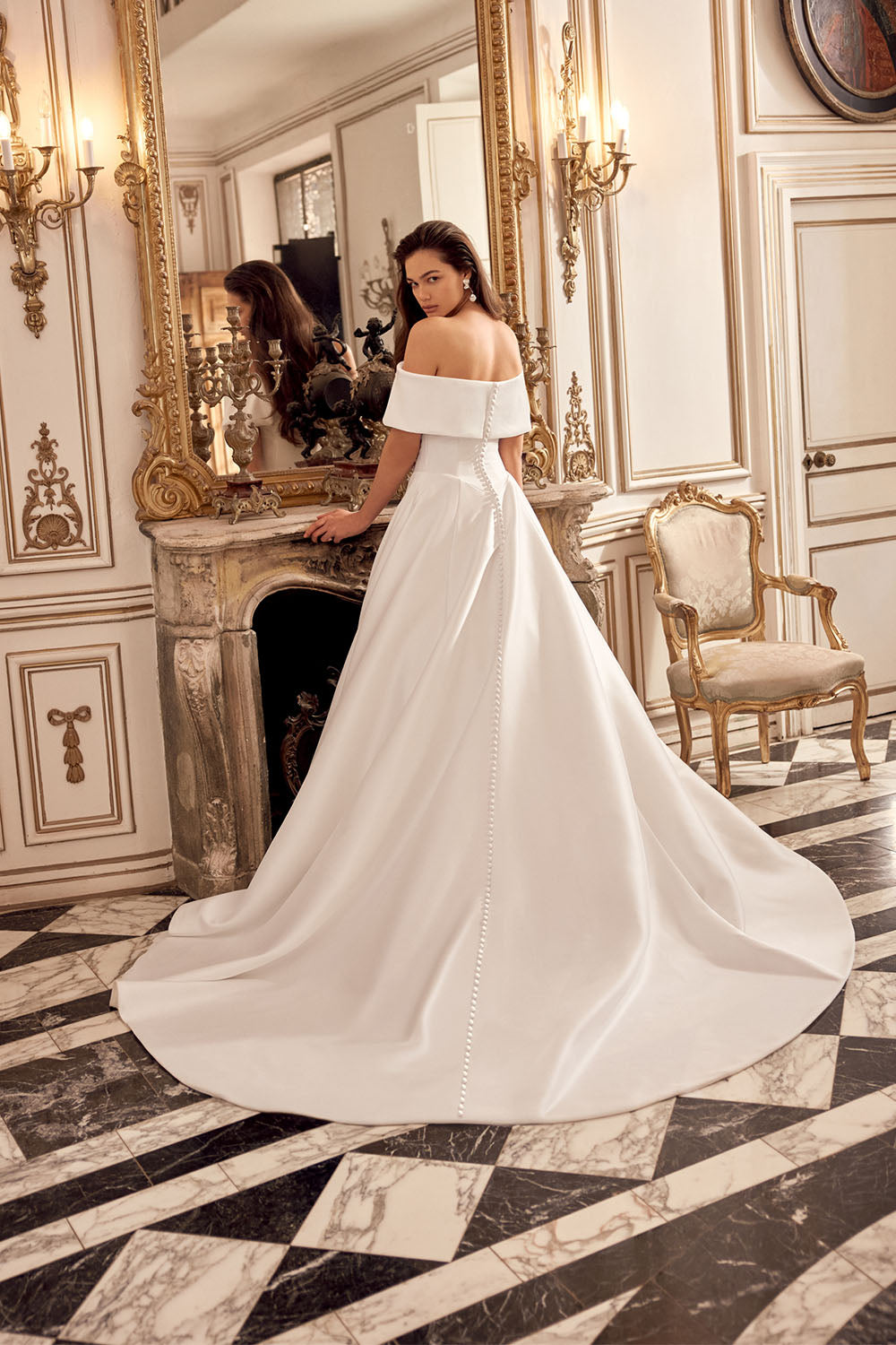 Justin Alexander, Impeccable Mikado A-Line Gown | Esposa