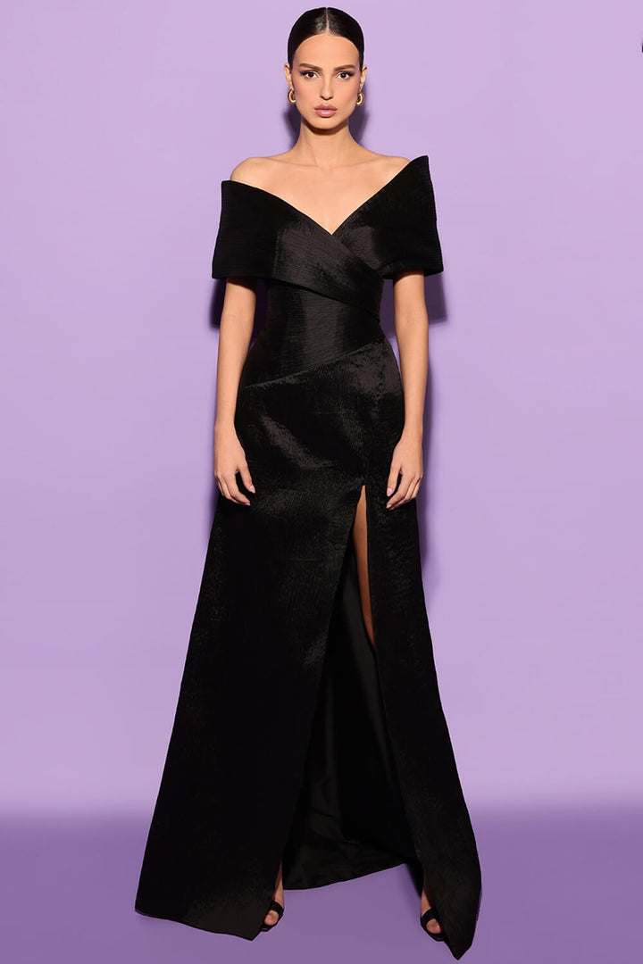 Tarek Ediz, V-Neckline Evening Gown | Esposa