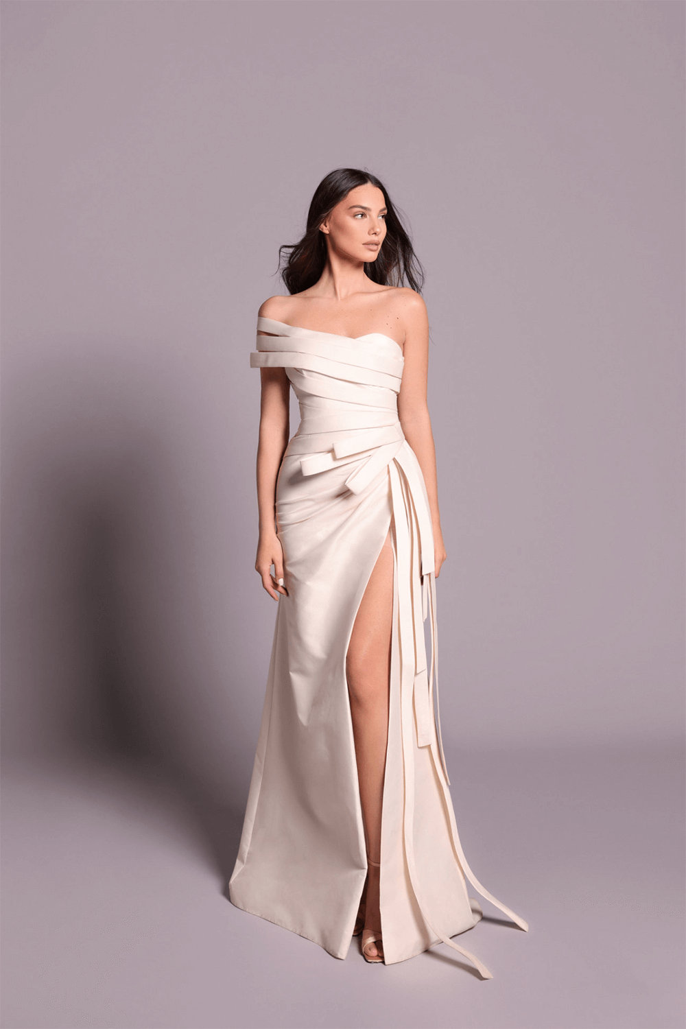 Tarek Ediz, Elegant Straight Gown | Esposa