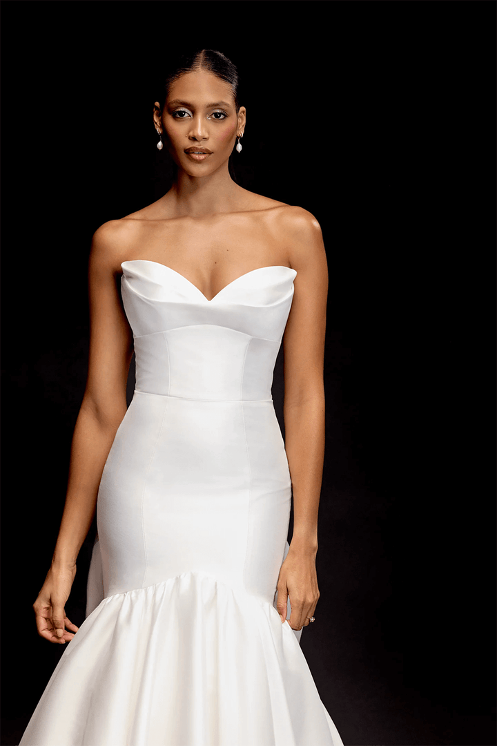 Justin Alexander, Strapless Mermaid Gown | Esposa