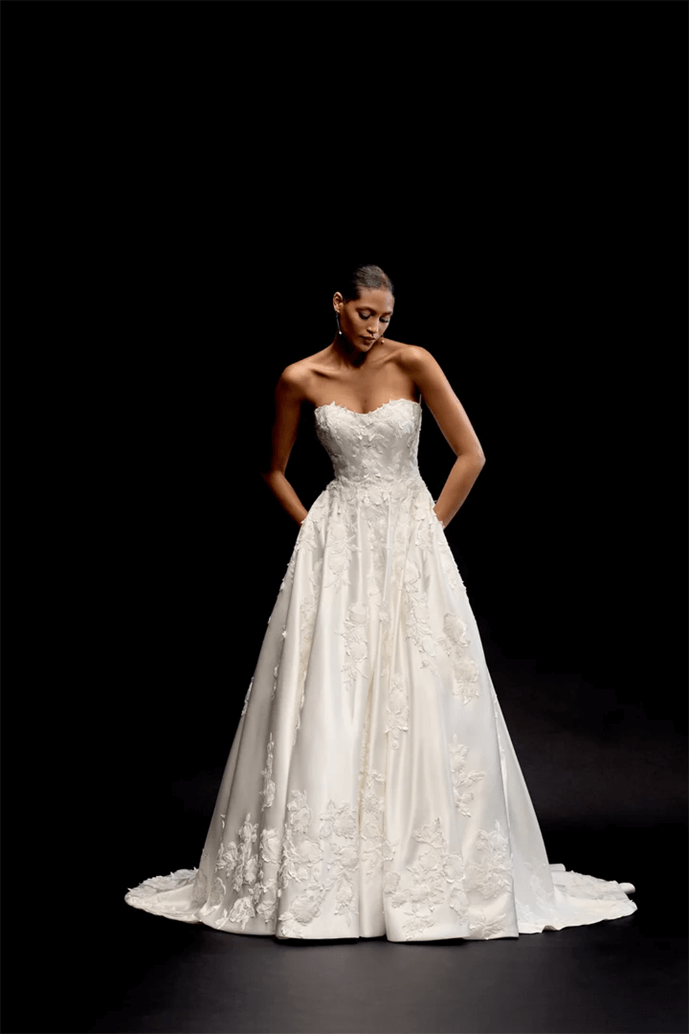Justin Alexander, Strapless Wedding Gown | Esposa