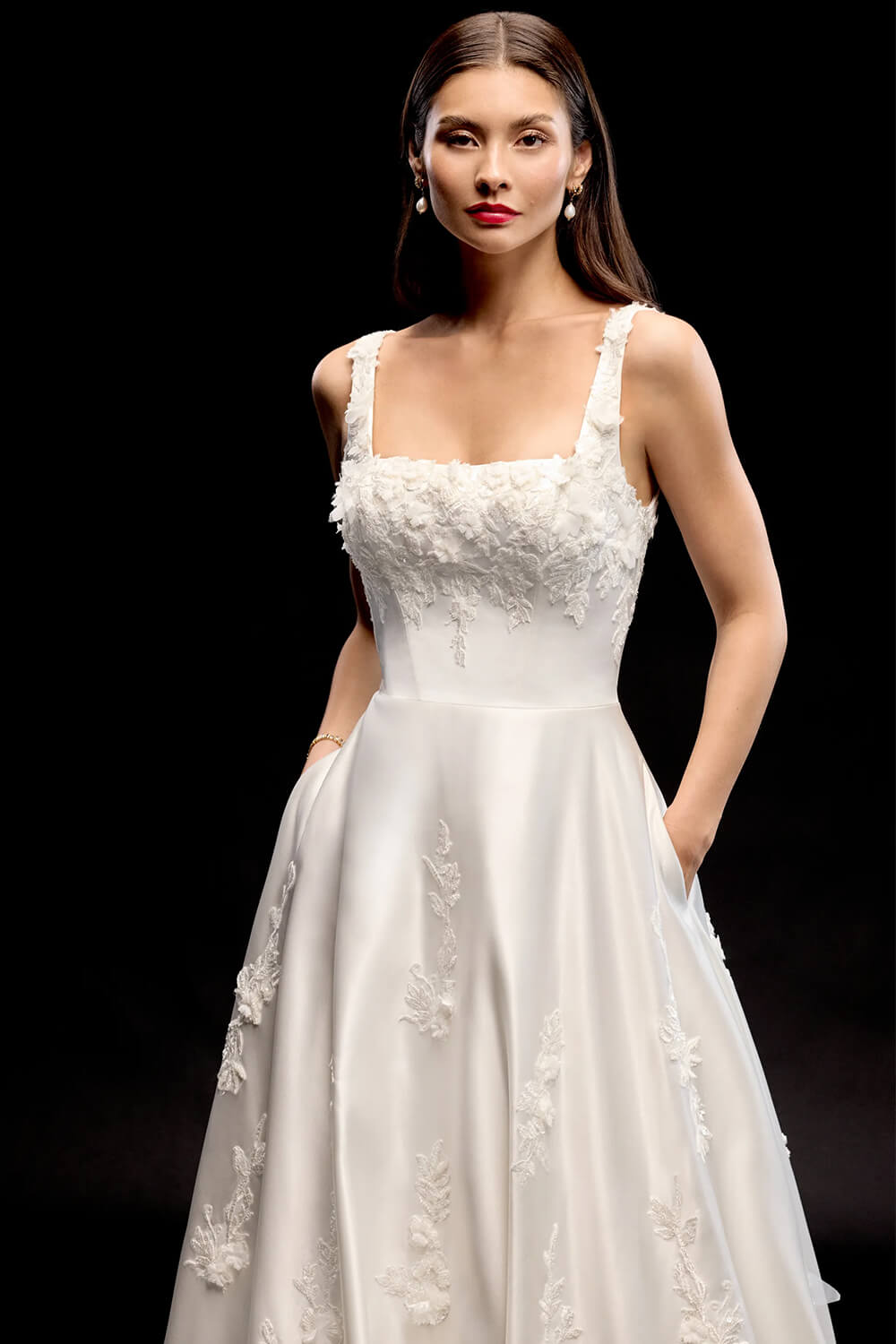 Justin Alexander, Romantic Wedding Gown | Esposa