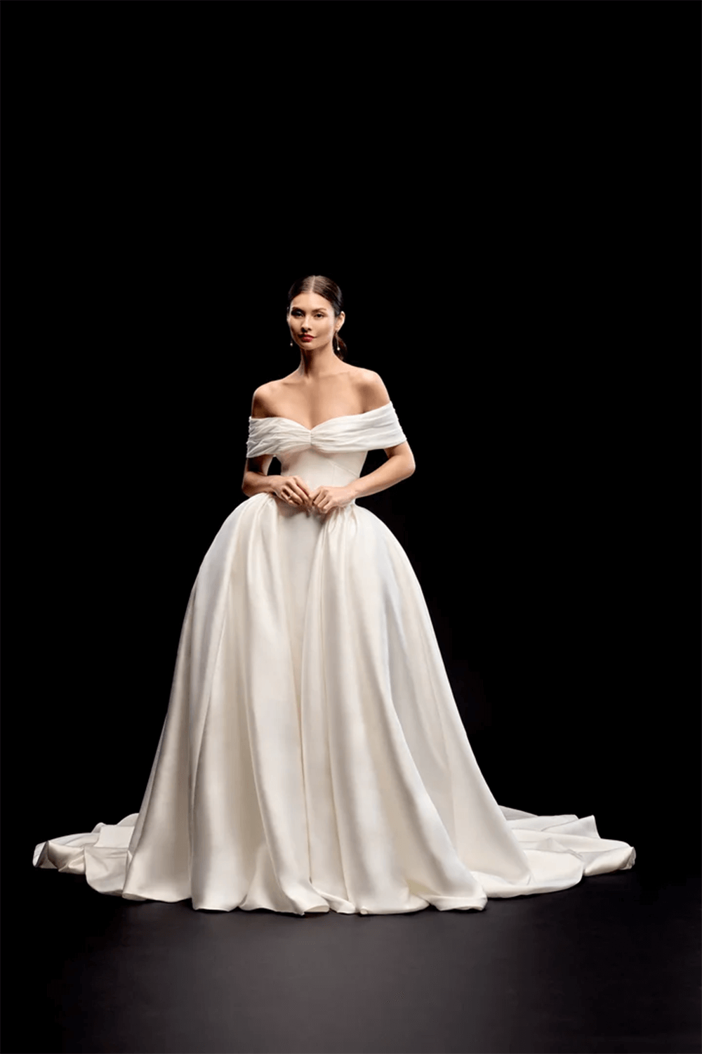 Justin Alexander, Sculptural Ball Gown | Esposa