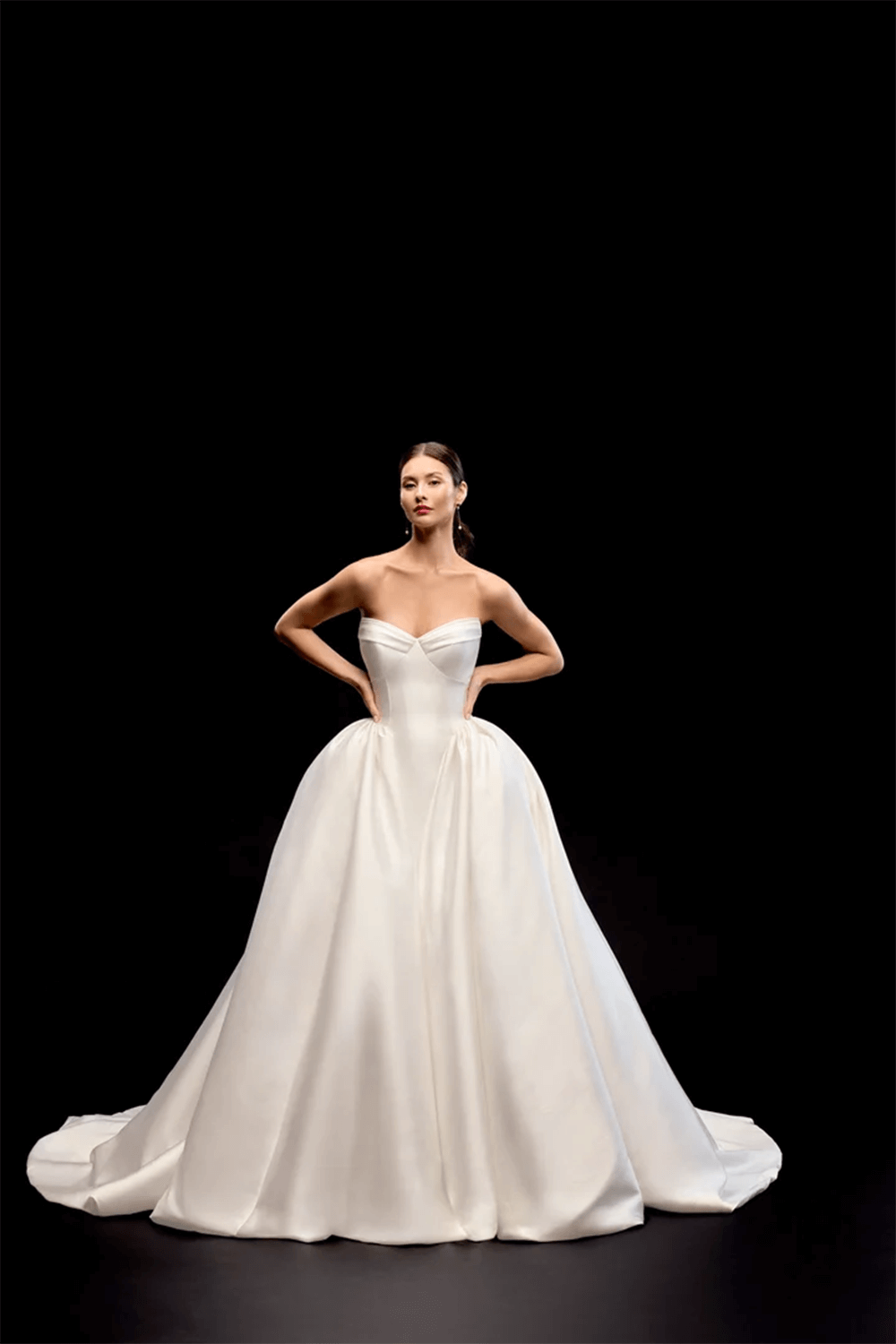 Justin Alexander, Sculptural Ball Gown | Esposa