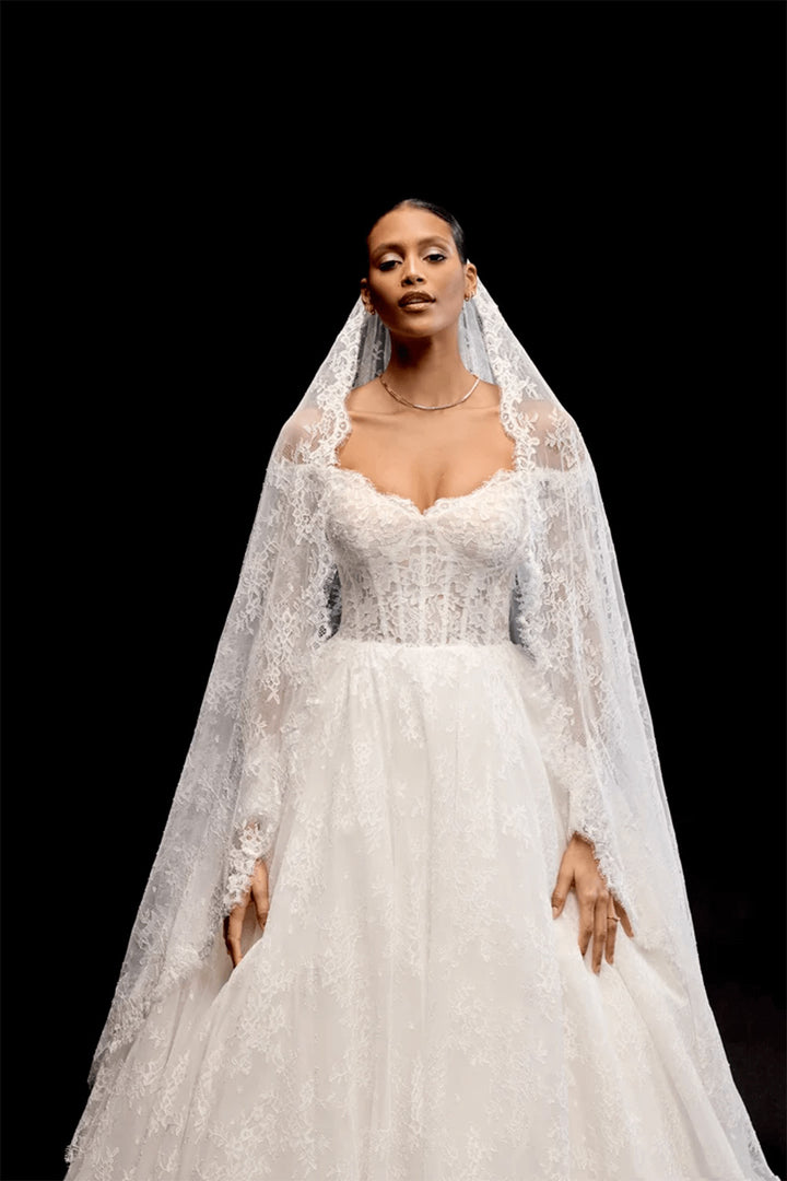 Justin Alexander, Off Shoulder Ball Gown | Esposa