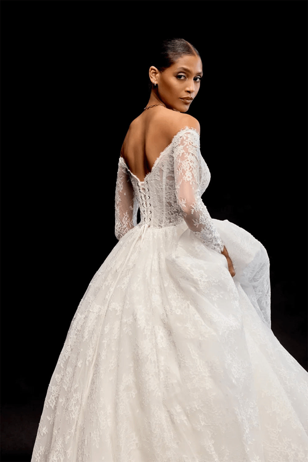 Justin Alexander, Off Shoulder Ball Gown | Esposa