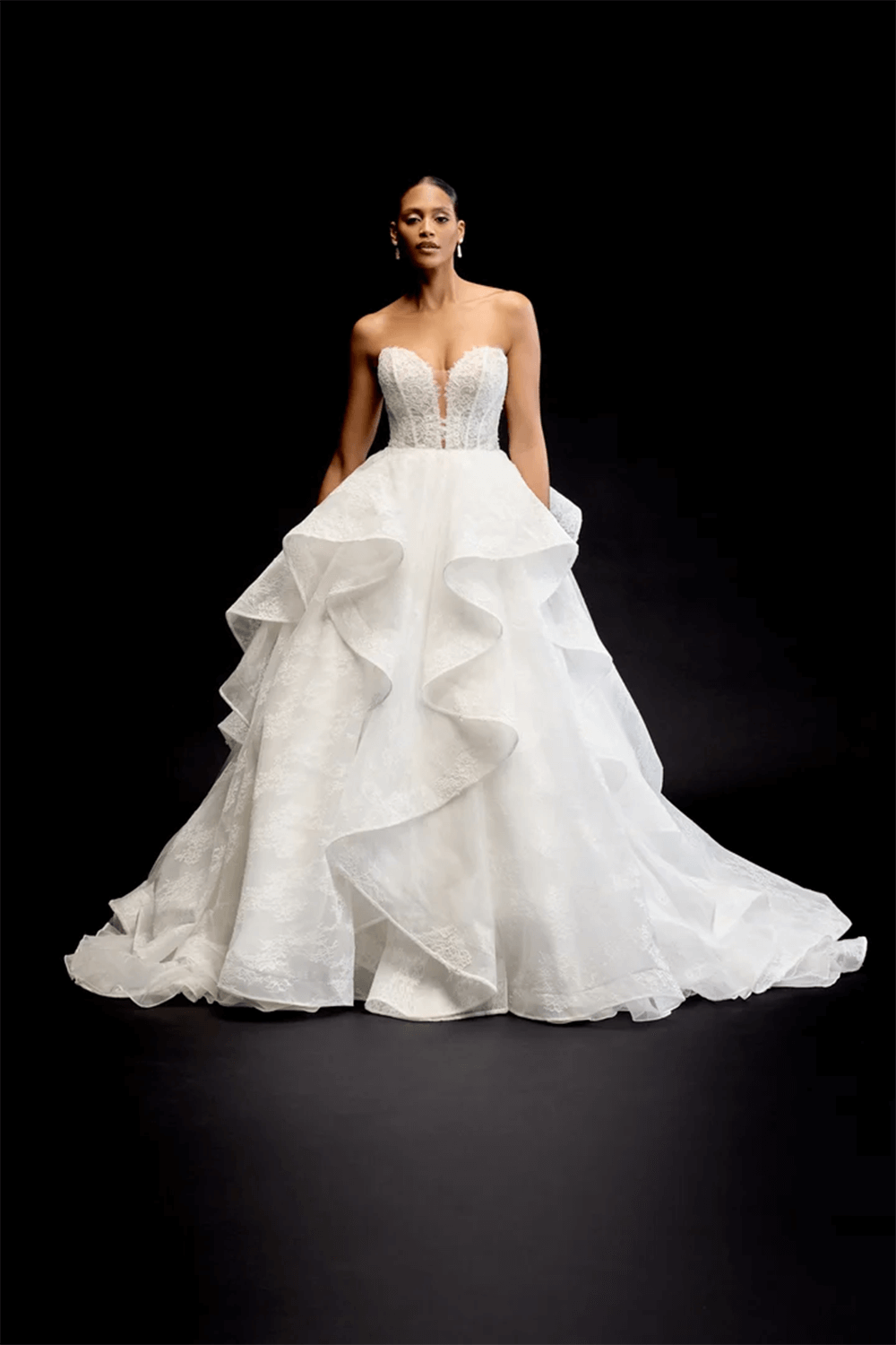 Justin Alexander, Voluminous Ball Gown | Esposa