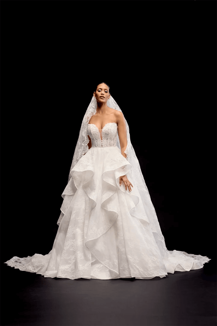 Justin Alexander, Voluminous Ball Gown | Esposa