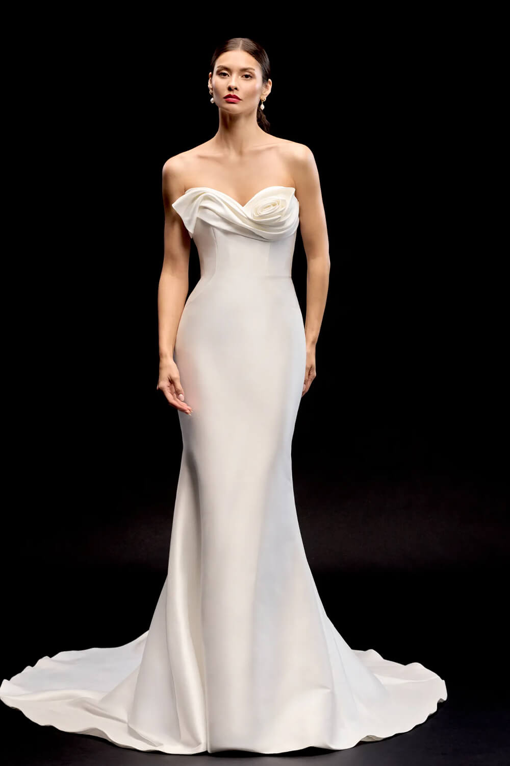 Justin Alexander, Modern Wedding Gown | Esposa