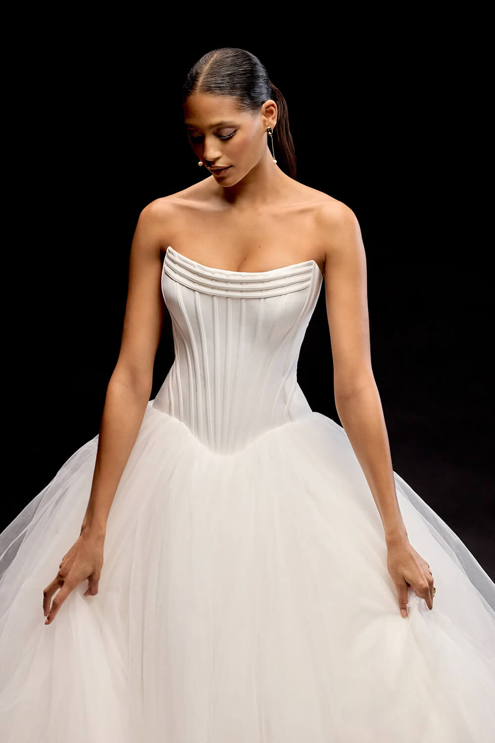 Justin Alexander, Strapless Neckline Ball Gown | Esposa