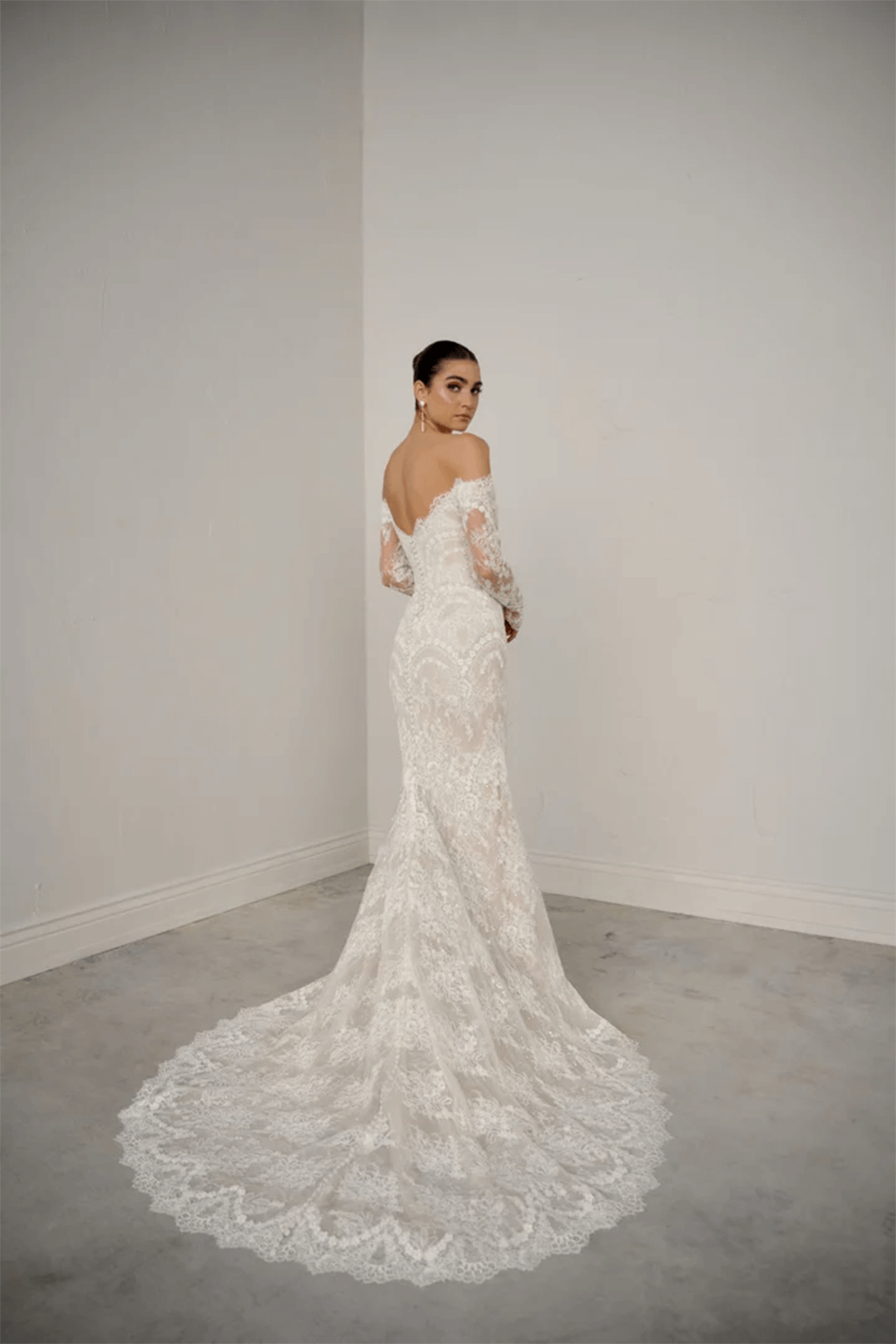 Justin Alexander, Alluring Mermaid Gown | Esposa