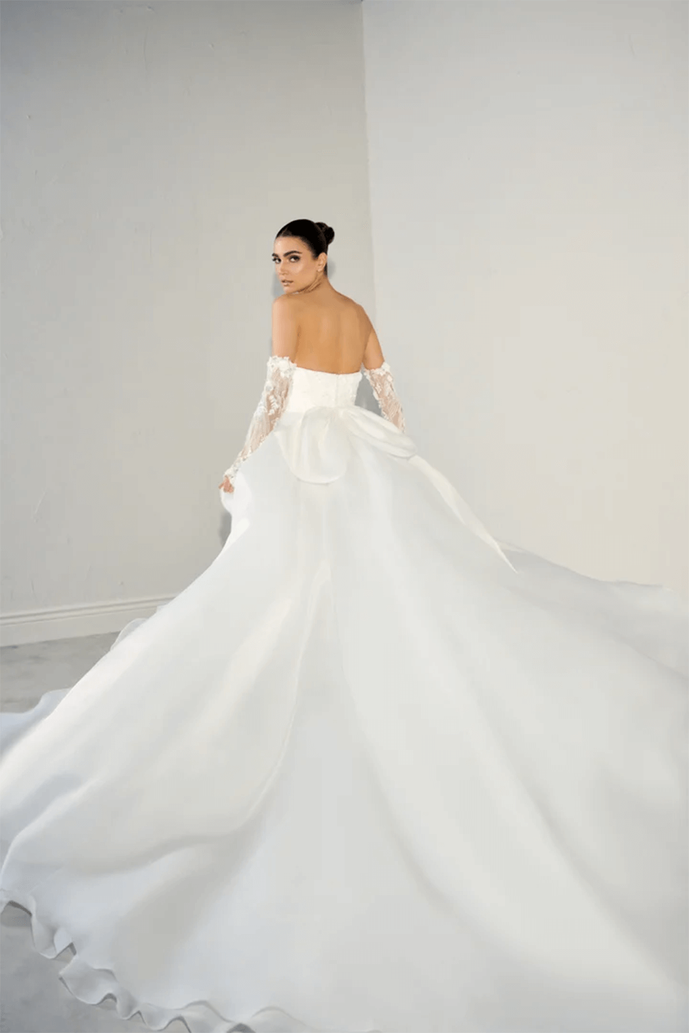 Justin Alexander, Straight Gown | Esposa