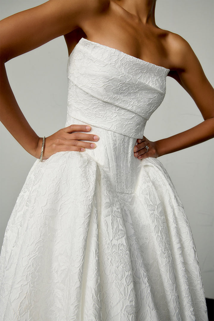 Justin Alexander, Timeless Ball Gown Bridal Dress | Esposa