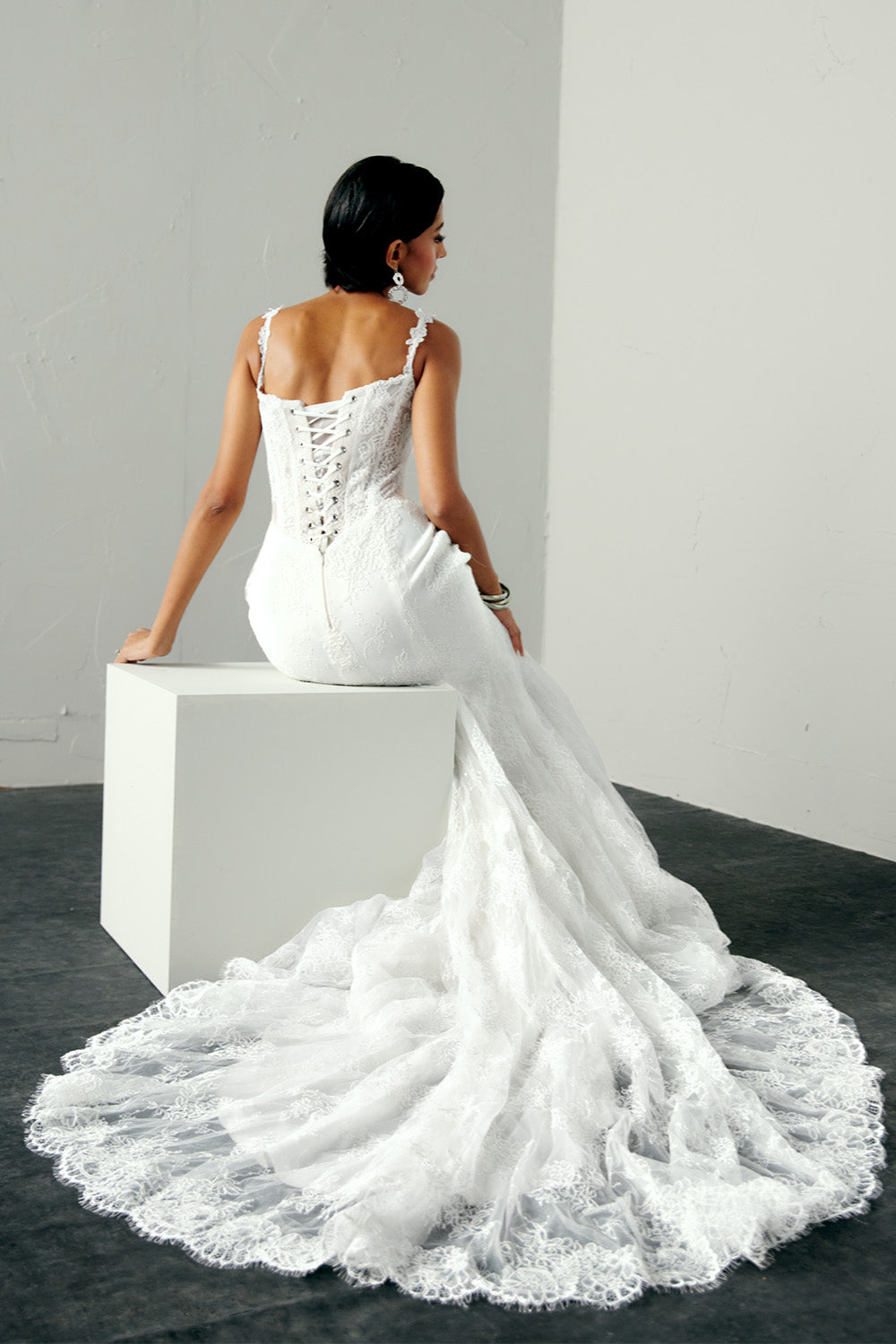 Justin Alexander, Romantic Lace Mermaid Gown | Esposa