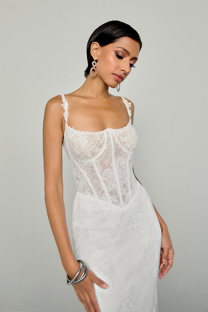 Justin Alexander, Romantic Lace Mermaid Gown | Esposa