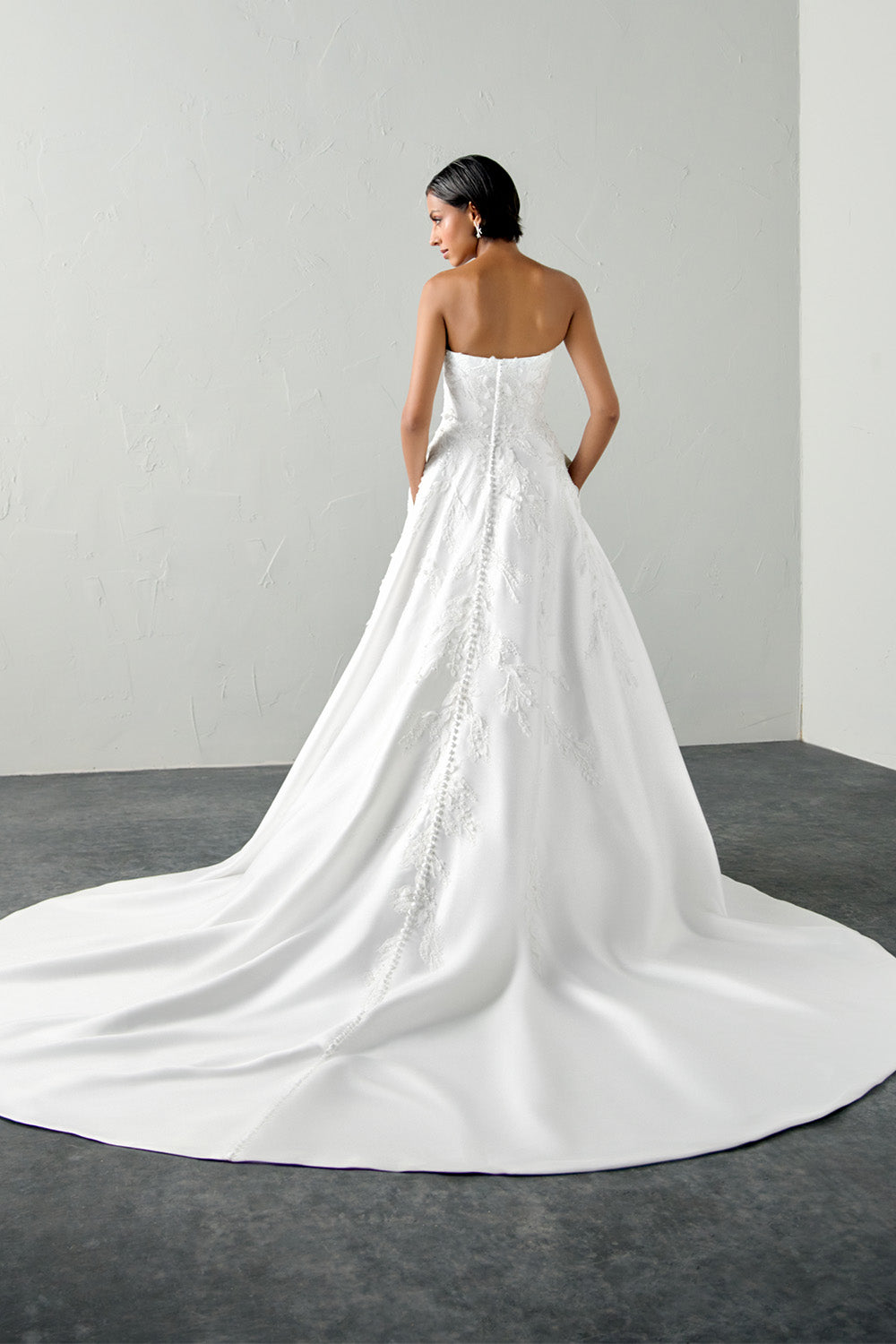 Justin Alexander, Floral A-Line Bridal Gown | Esposa