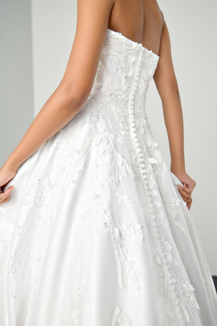 Justin Alexander, Floral A-Line Bridal Gown | Esposa