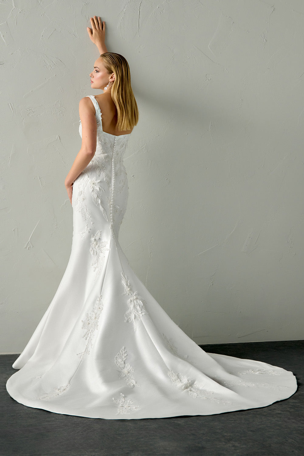Justin Alexander, Elegant Mermaid Bridal Gown | Esposa