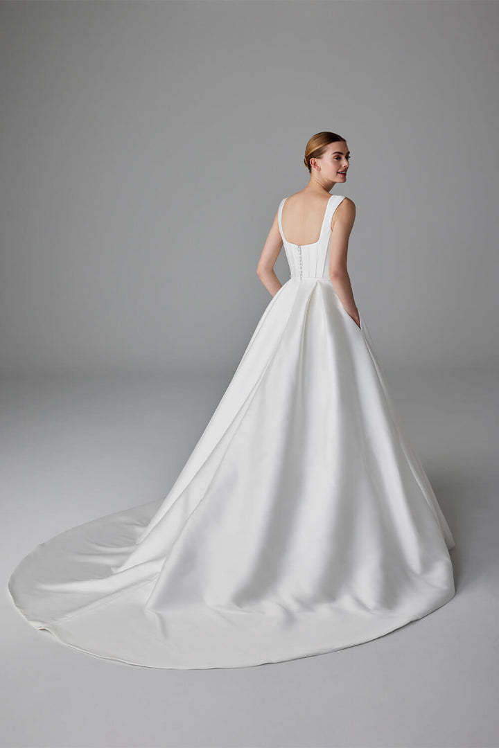 Pronovias, Simple Corset Gown | Esposa
