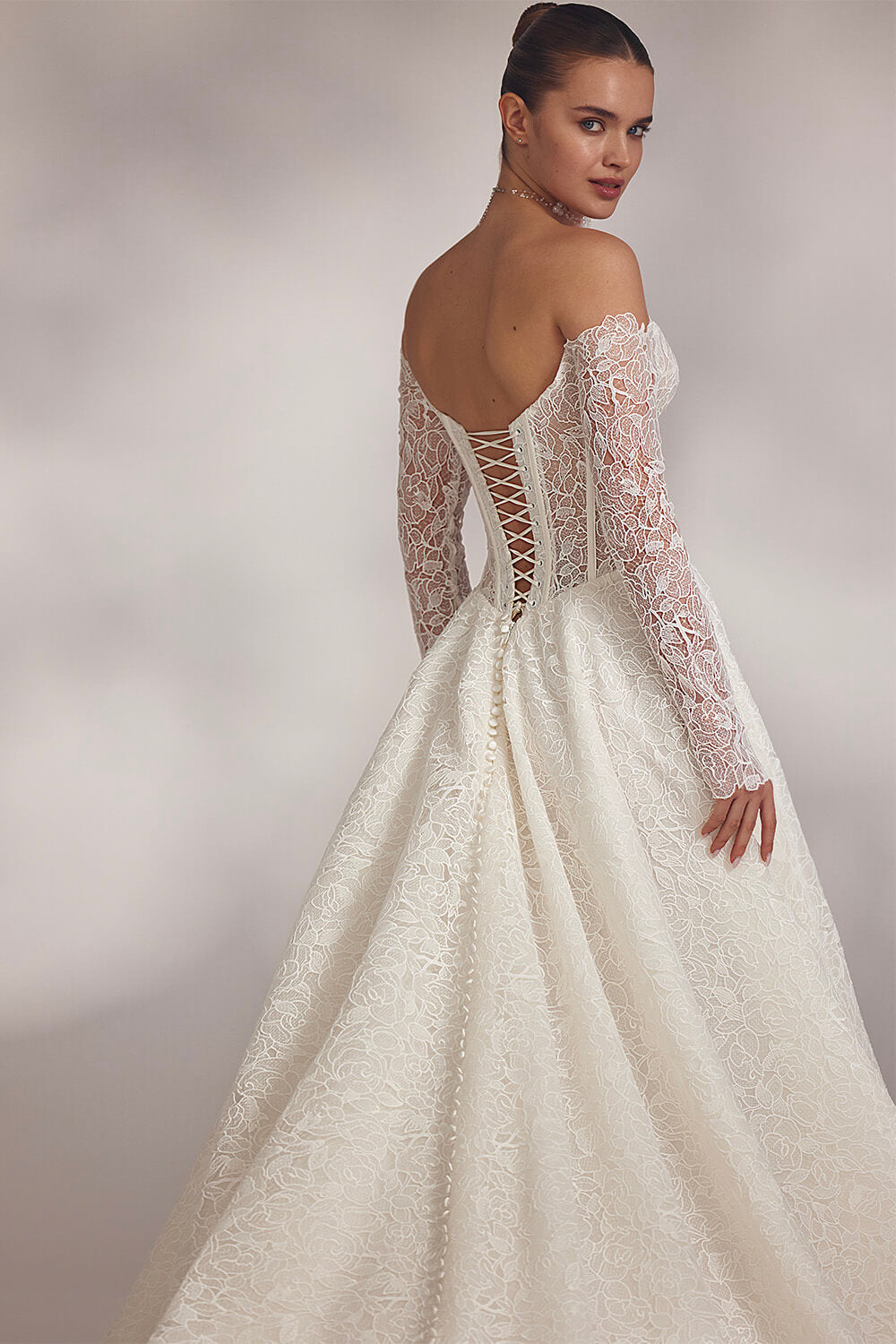 Eva Lendel, Off Shoulder Bridal Gown | Esposa