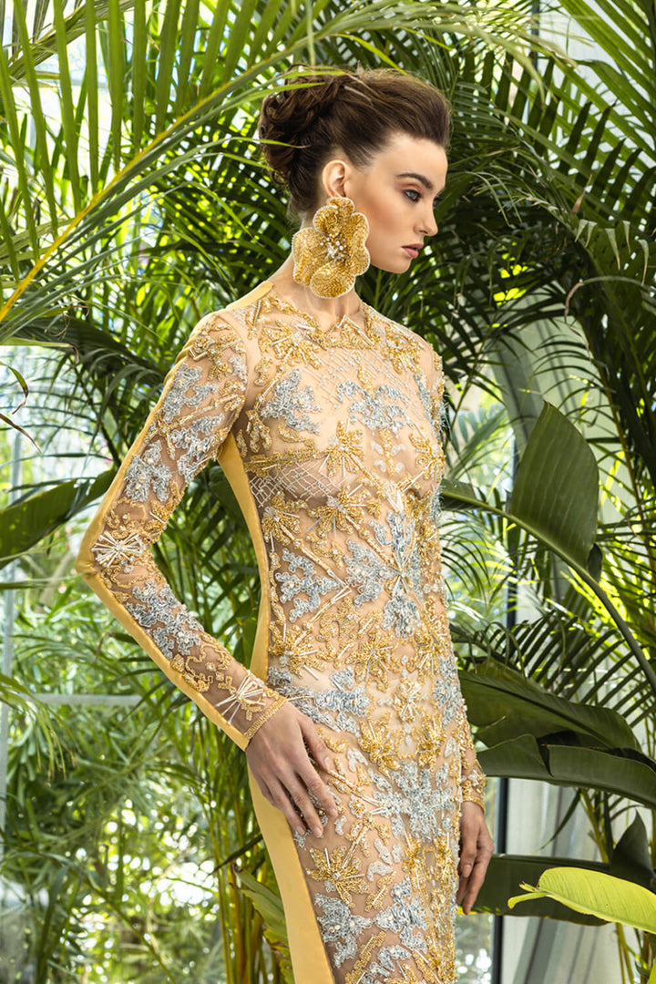 Kristie Romanos, Embroidered Sleeved Dress | Esposa
