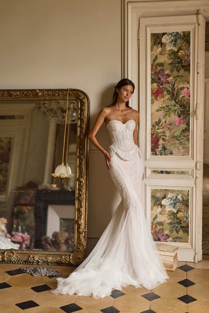 Milla Nova, Aether, Corset Wedding Gown | Esposa